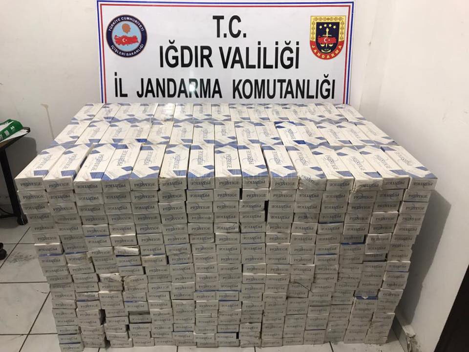 Iğdır'da jandarma 3 Bin 581 Paket Kaçak Sigara Ele Geçirdi