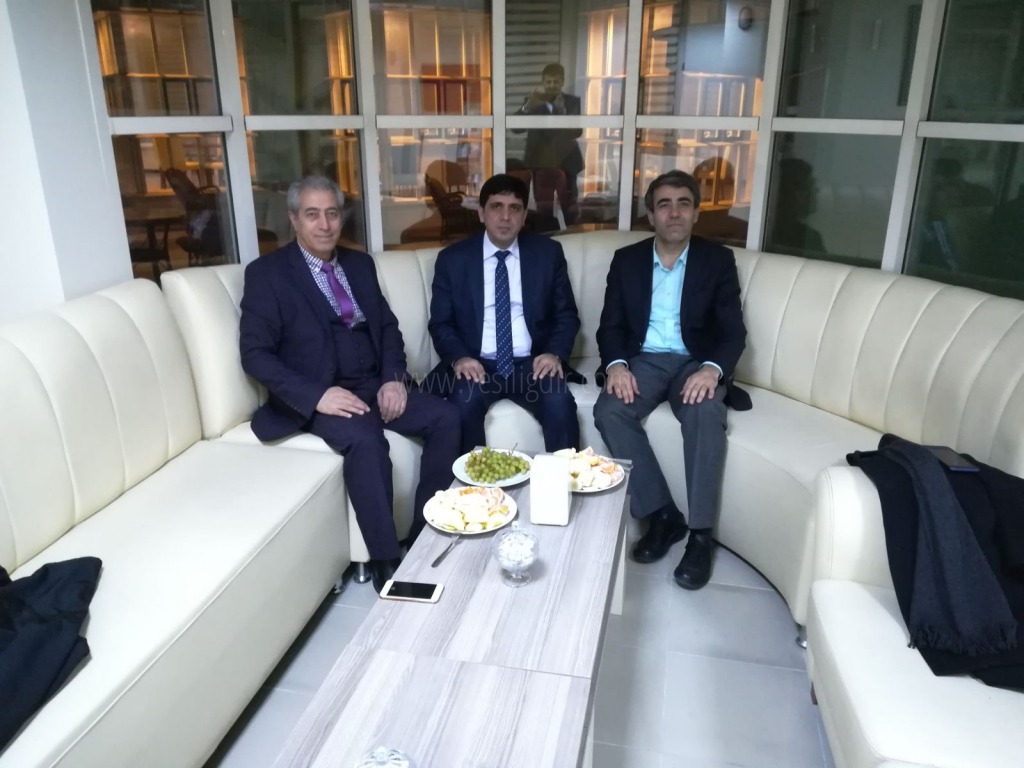 Çalışma Bakanlığı Müfettişi Orhan Kotan ve Ağrı Kültür Dernekleri Federasyonu Genel Başkanı Nuri Aydemir Rektör Almayı ziyaret etti