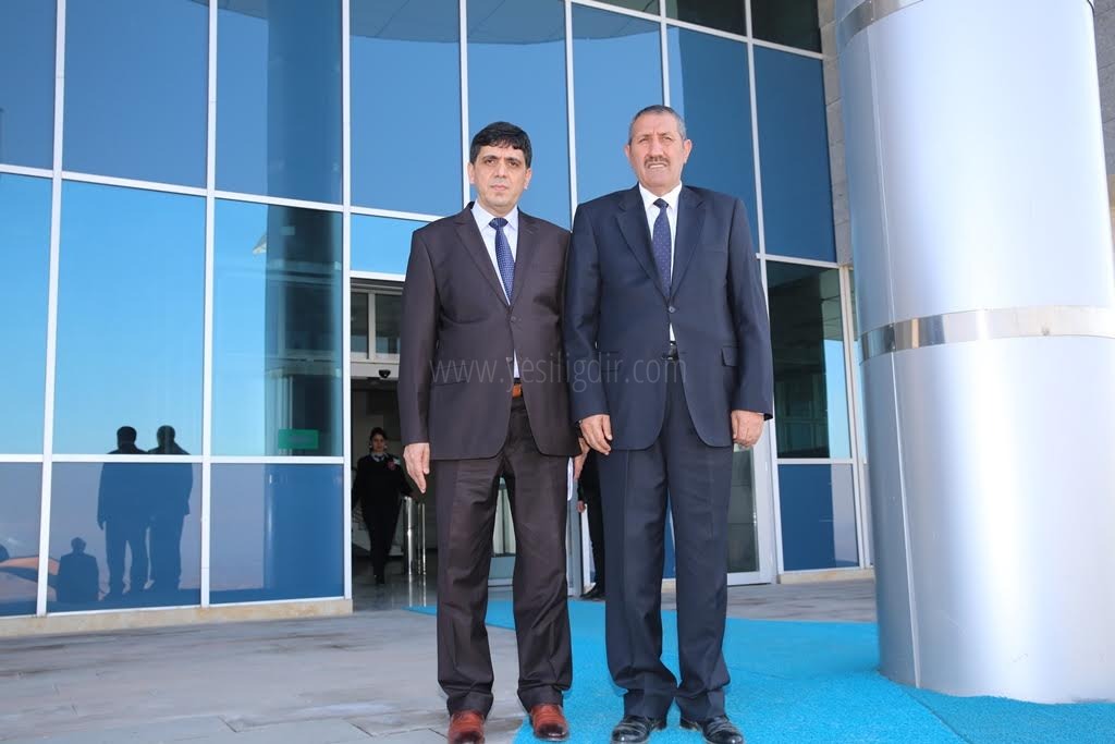 AK PARTİ IĞDIR MİLLETVEKİLİ ARASTAN REKTÖR PROF DR ALMAYA HAYIRLI OLSUN ZİYARETİ