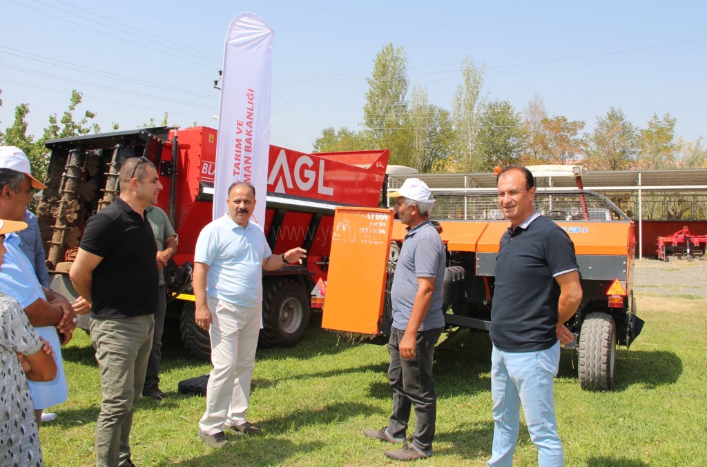 KIRSAL KALKINMA DESTEKLERİ ÇİFTÇİLERİMİZİN YÜZÜNÜ GÜLDÜRÜYOR