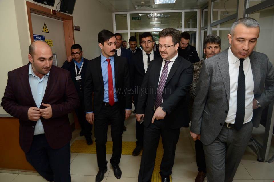 VALİ ÜNLÜDEN DEVLET HASTANNESİNİ DENETLEDİ