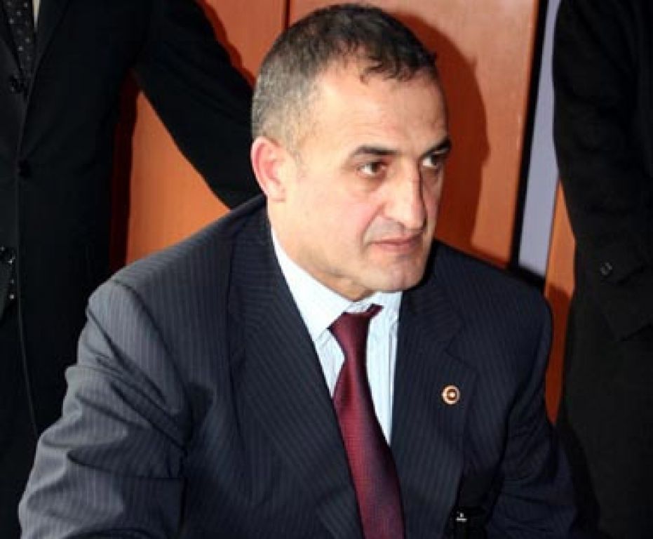 Mhp Milletvekili Atila Kayadan Cami Yakılma Olayına Tepki