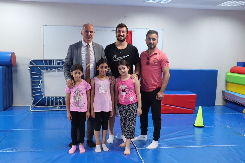 Yusuf Çebiden Sporculara Ziyaret