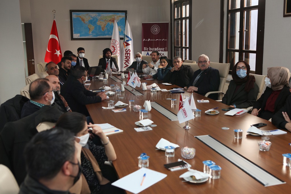 Serhat illerini sembolize eden hediyelik eşya üretilecek