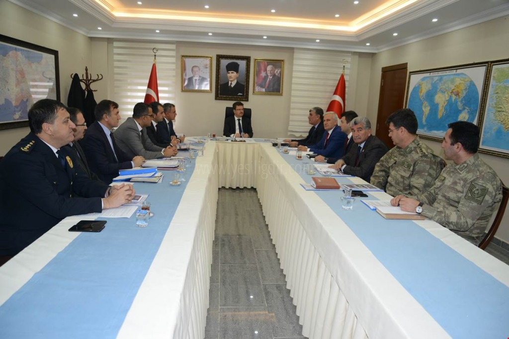 KAR VE BUZLA MÜCADELE TOPLANTISI GERÇEKLEŞTİRİLDİ