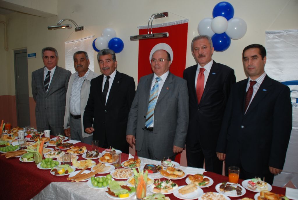 Iğdır SGK'dan Düzenli Pirim Ödeyenlere Teşekkür Plaketi