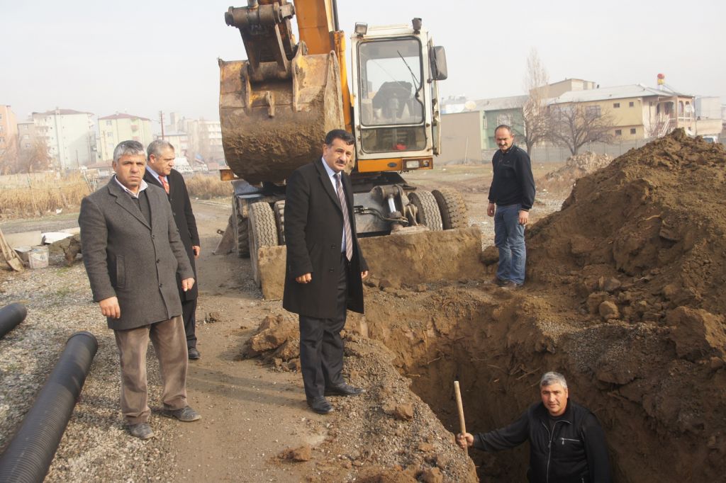Iğdır Belediyesinden Eş Zamanlı Kanalizasyon Çalışmaları