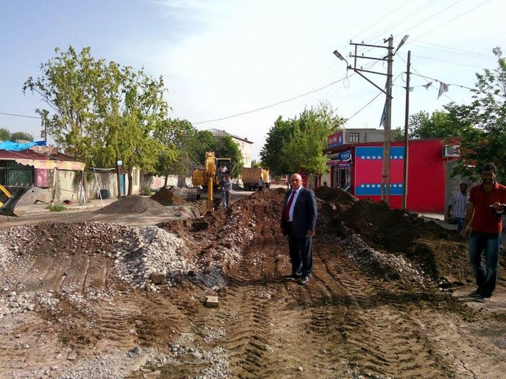 Melekli Beldesinde Altyapı Çalışmalarına Hız Verildi