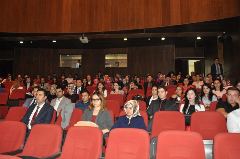 Yeni atanan öğretmenlere uyum semineri