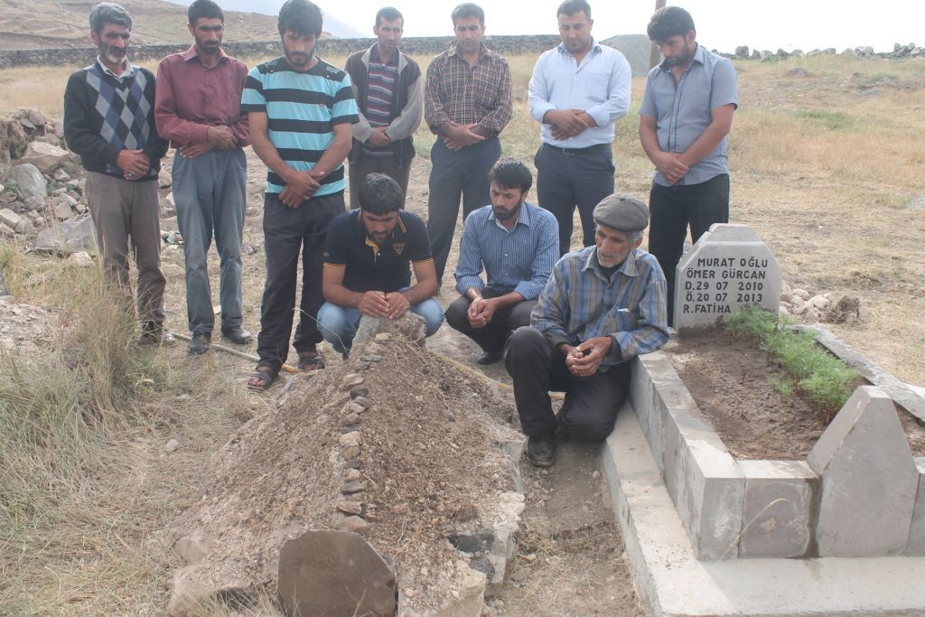 Sağlık Bakanlığından Çocuğunun Tabutunu 9 Saat Kucağında Taşıdı Haberine Açıklama