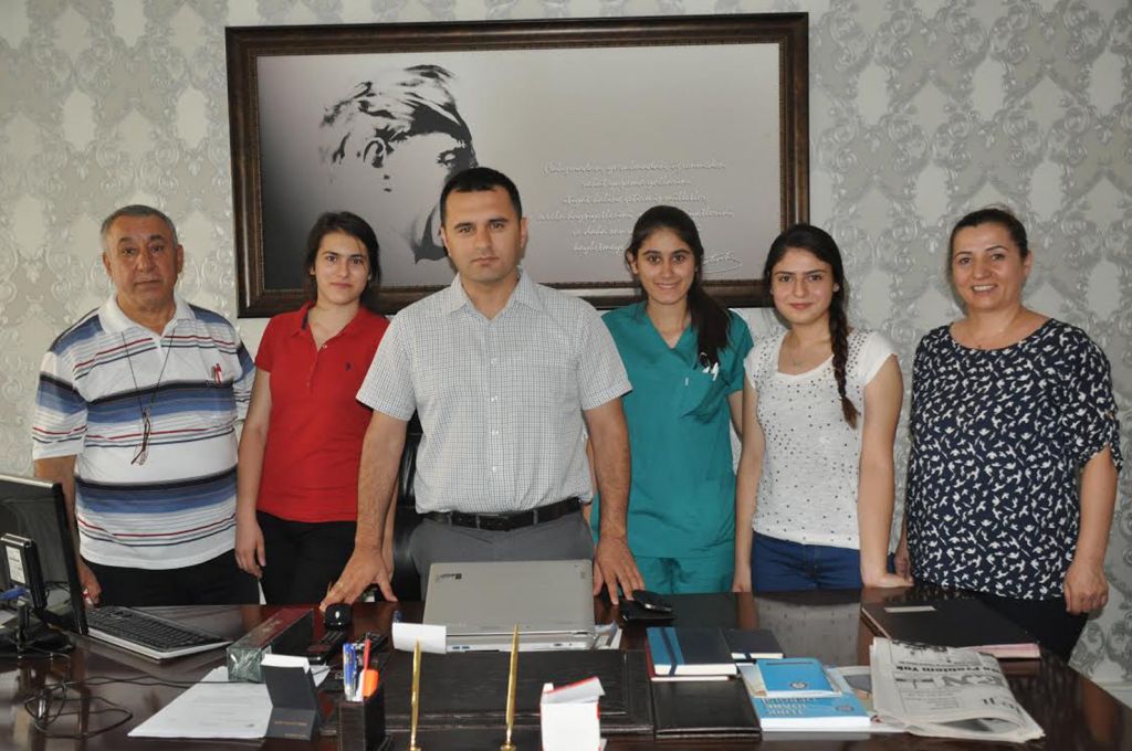 Öğrenciler Vali Yardımcısı Bilgehan Karanfili Ziyaret Etti