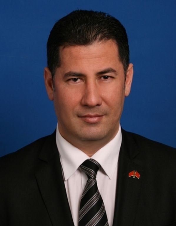 Milletvekili Sinan Oğandan Mevlid Kandili Kutlaması