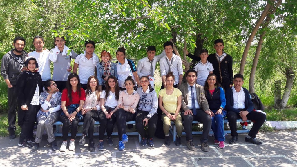 ENGELLİLER HAFTASINDA 125YIL ANADOLU LİSESİNDEN ÖRNEK DAVRANIŞ