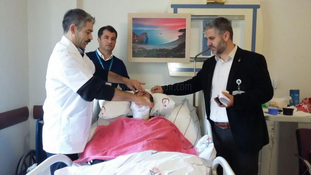 Hastalara Yatakta Saç Sakal Tıraşı