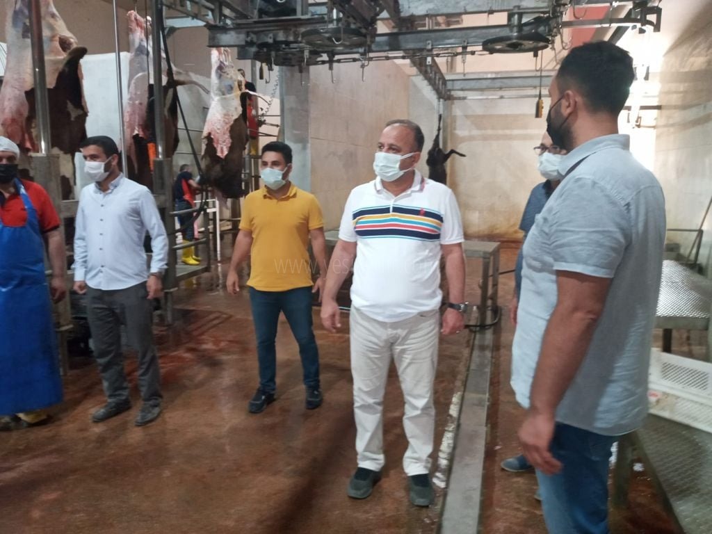 KURBAN BAYRAMI DOLAYSIYLA CANLI HAYVAN PAZARI VE KESİMHANELER DENETLENDİ