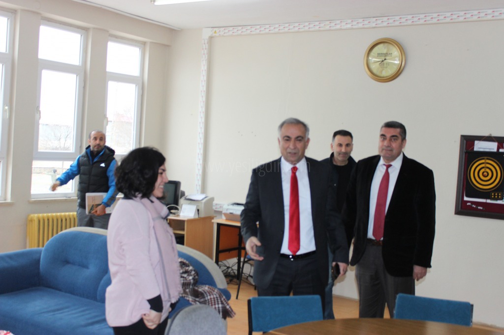 IĞDIR MİLLİ EĞİTİM MÜDÜRÜ HAKAN GÖNEN SPOR LİSESİNİ ZİYARET ETTİ