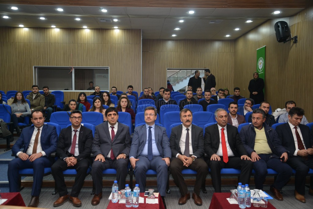 ROBOTİK KODLAMA EĞİTİCİLERİNE SERTİFİKALARI VERİLDİ