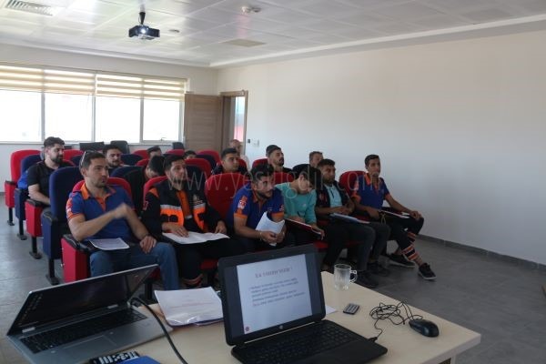 Karsta AFAD personeline ilk yardım eğitimi