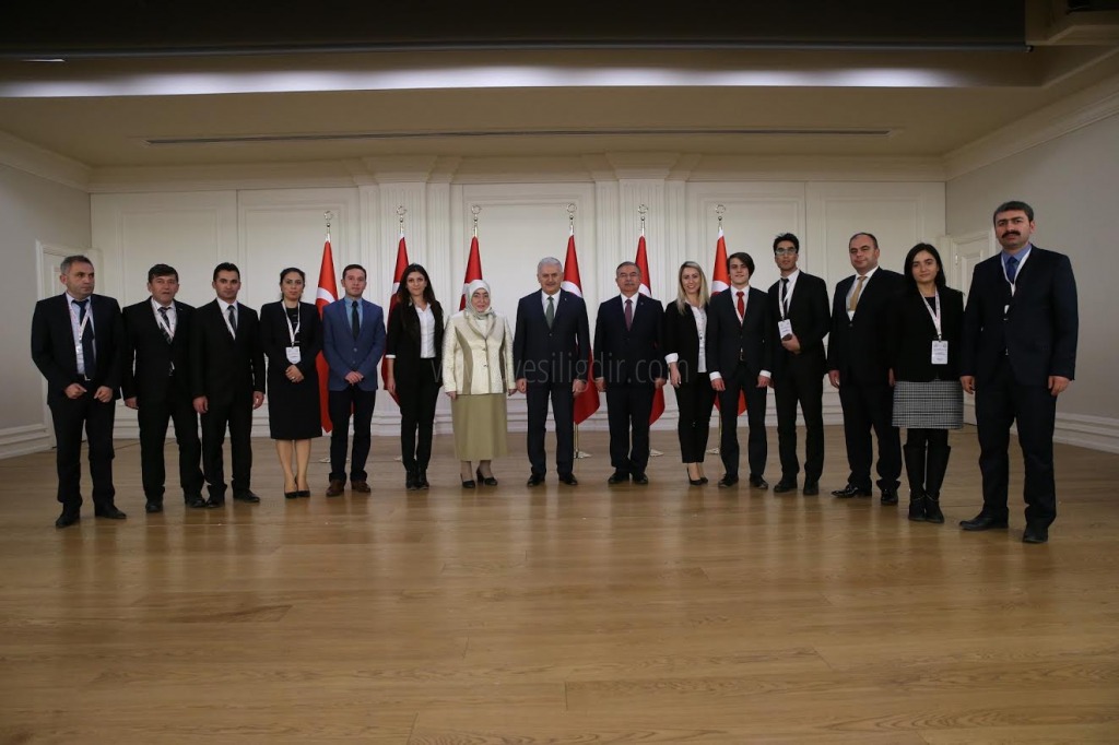 IĞDIRDA YILIN ÖĞRETMENİ BETÜL BAYRAK ECE TUNCER CESUR VE İBRAHİM GÜNDEM SEÇİLDİ