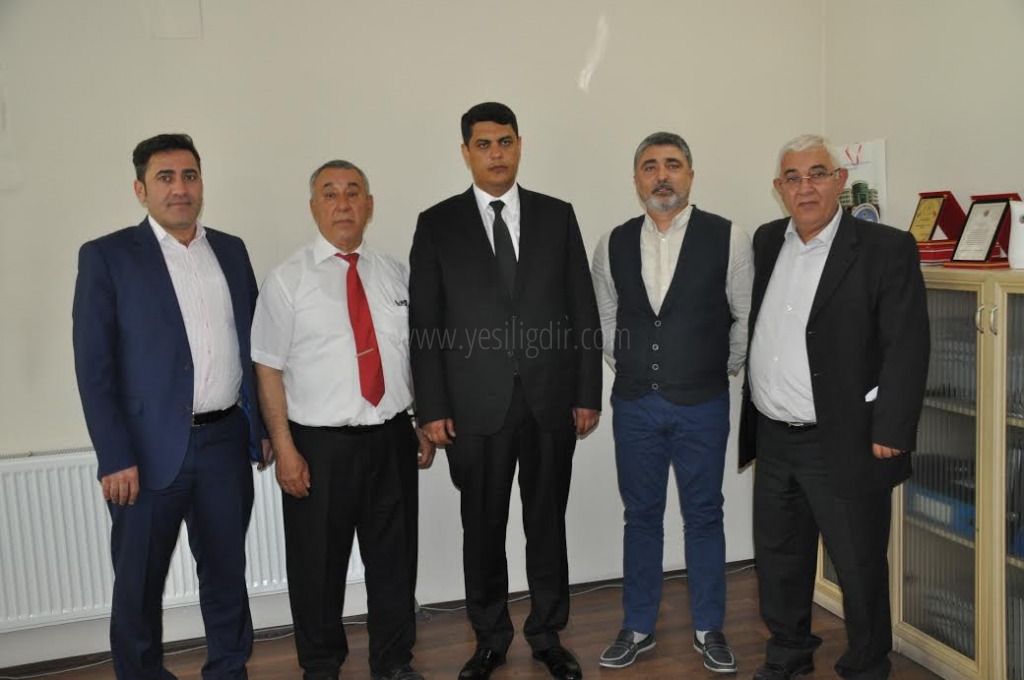 AZERBAYCAN KARS BAŞKONSOLOSU AYHAN SÜLEYMANLIDAN TADDEFE ZİYARET
