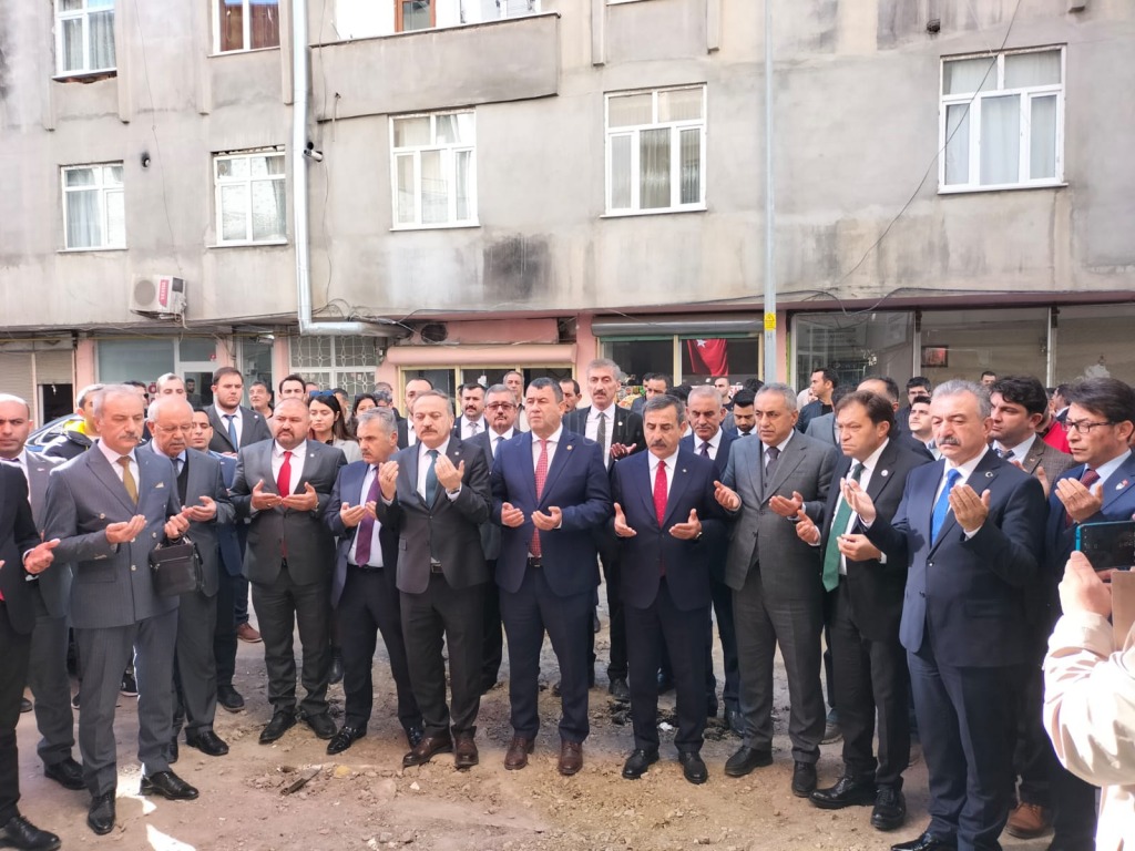 KAMU-SEN İL BİNASININ AÇILIŞI YAPILDI