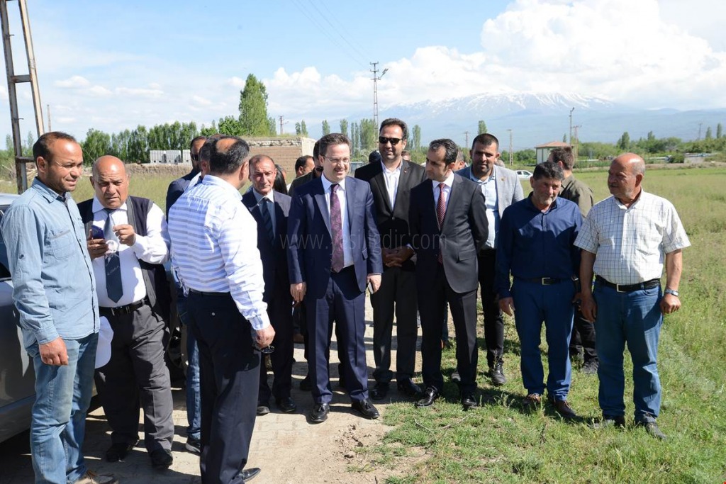 VALİ ENVER ÜNLÜ HALEP KEÇİSİ ÇİFTLİĞİNİ ZİYARET ETTİ