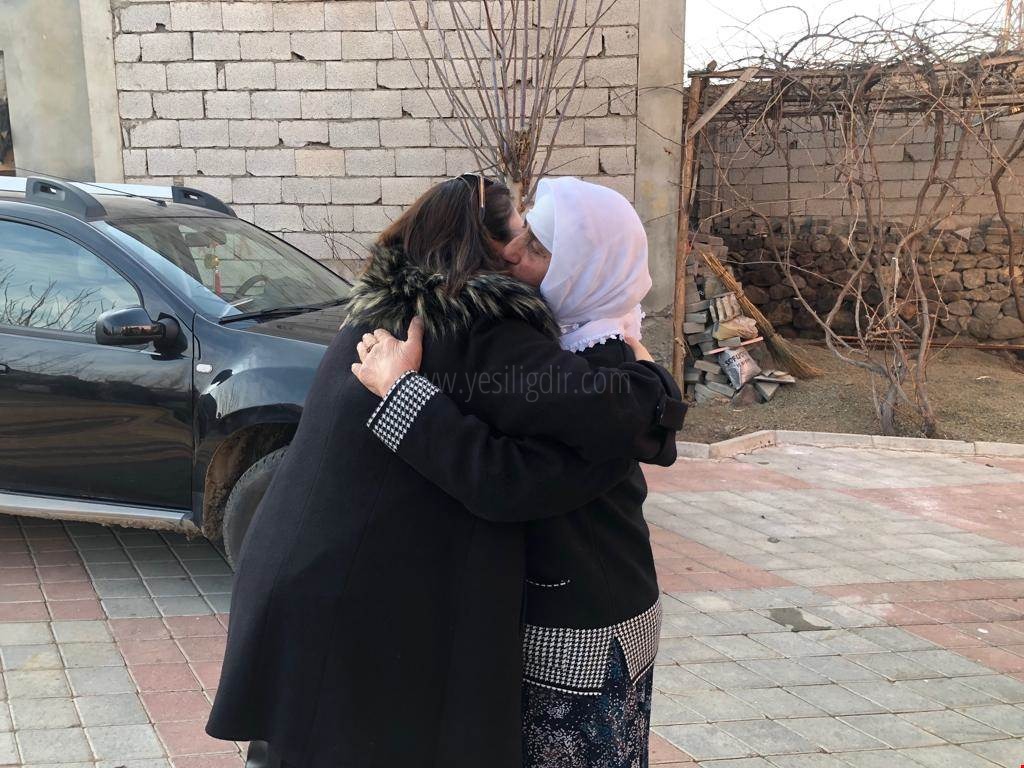 ŞEHİT AİLESİNE ZİYARET