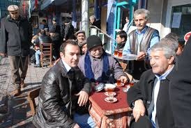 Bir Gün Güneşli Bir Gün Karlı