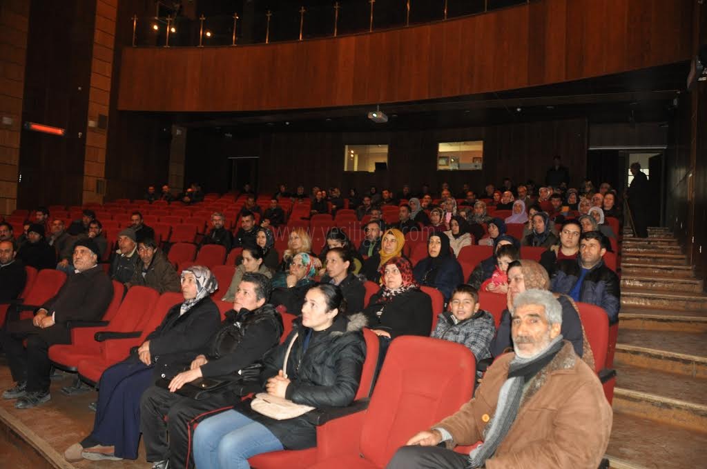 IĞDIRDA İŞKUR ÇALIŞANLARINA İŞ SAĞLIĞI VE GÜVENLİĞİ EĞİTİMİ SEMİNERİ VERİLDİ