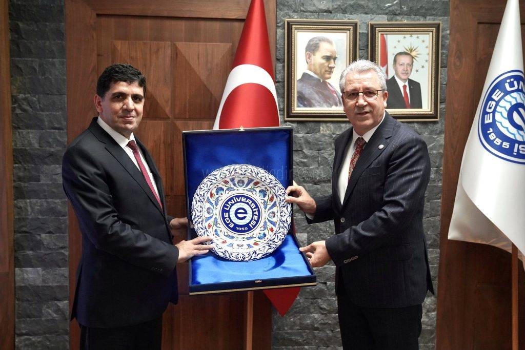 Rektör Alma ve Rektör Yardımcısı Demirtaş Ege Üniversitesini Ziyaret Etti