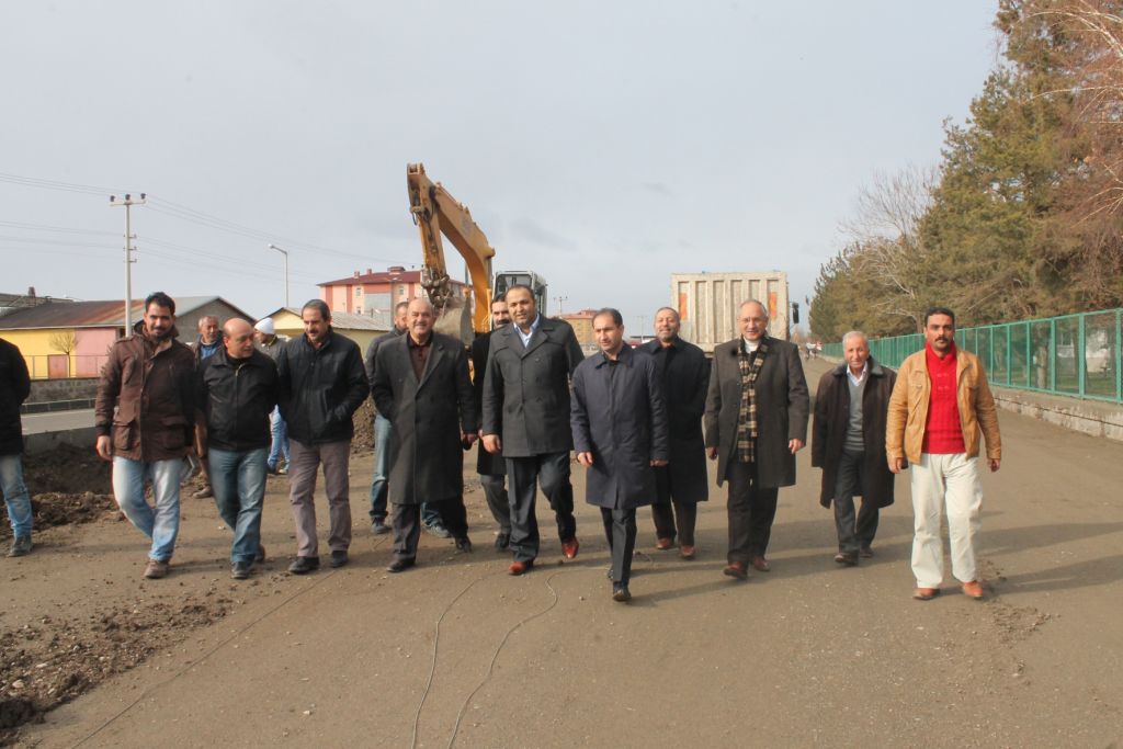 AK Parti Teşkilatı Iğdırda Hizmetleri Gezdi