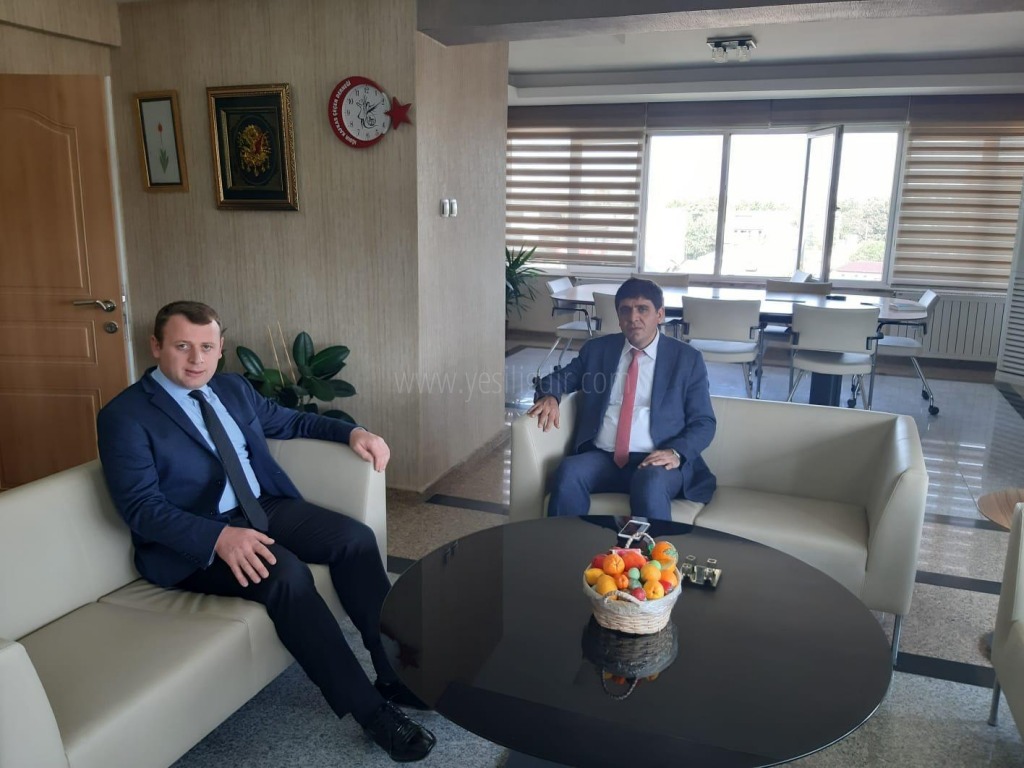 Rektör Almadan Kaymakam Görmüşe Hayırlı Olsun Ziyareti