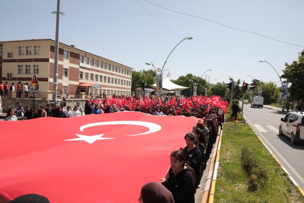Ağrı'da Geleneksel Bilim Dolu Günler bilim şenliği başladı