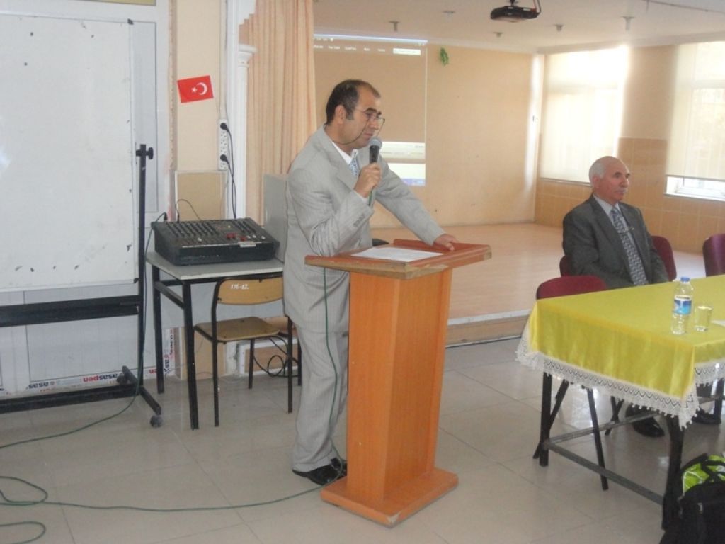 Talım ve Terbiye Kurulu Yetkililerinden Bilgilendirme Toplantısı