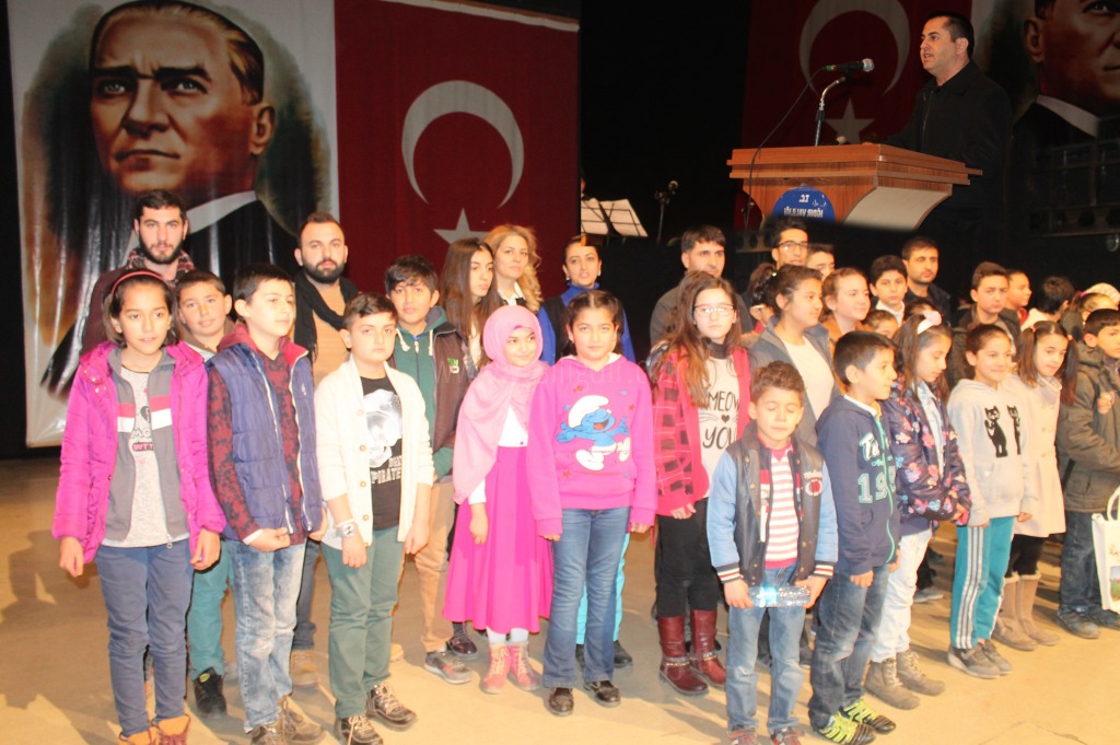 SODESLE ÇOCUKLUKTAN SANATA PROJESİ KAPSAMINDA ÖĞRENCİLER ÖDÜLLENDİRİLDİ