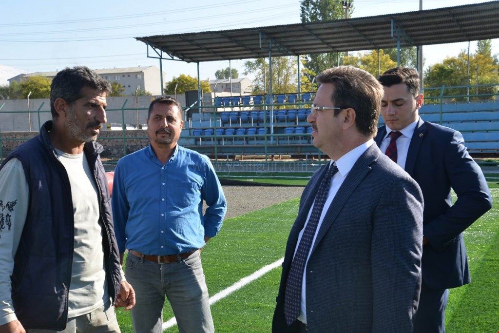 KIŞLA SEMT SAHASI YENİ ÇİMLERİNE KAVUŞUYOR