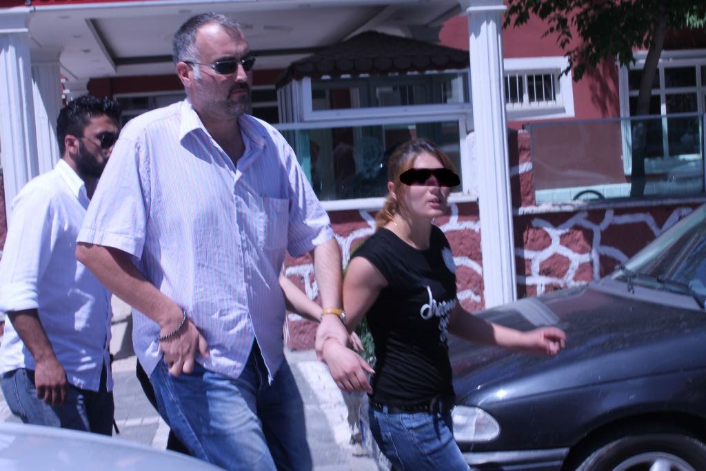 Gasp ve Adam Yaralamaktan 2'si Kadın 3 Kişi Tutuklandı