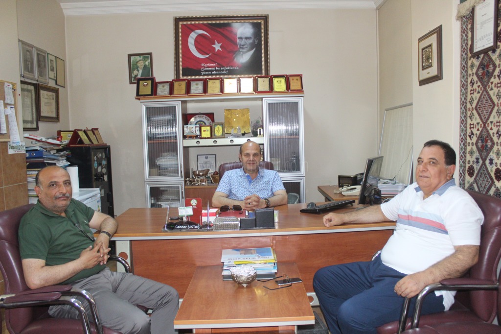 Daire Başkanı Nihat Aras'tan Nezaket Ziyareti