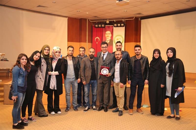 IĞDIR ÜNİVERSİTESİNDE BEDENİMİZ KONUŞUYOR KONULU KONFERANS DÜZENLENDİ