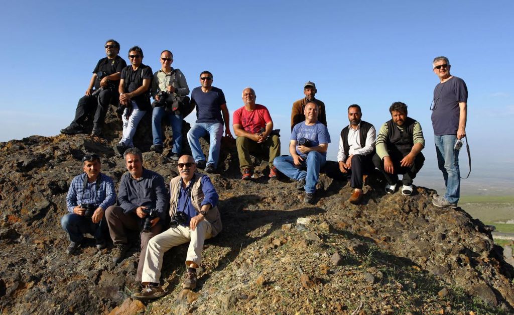 Usta fotoğrafçılar Serhat illerinde tarihin izini sürdü