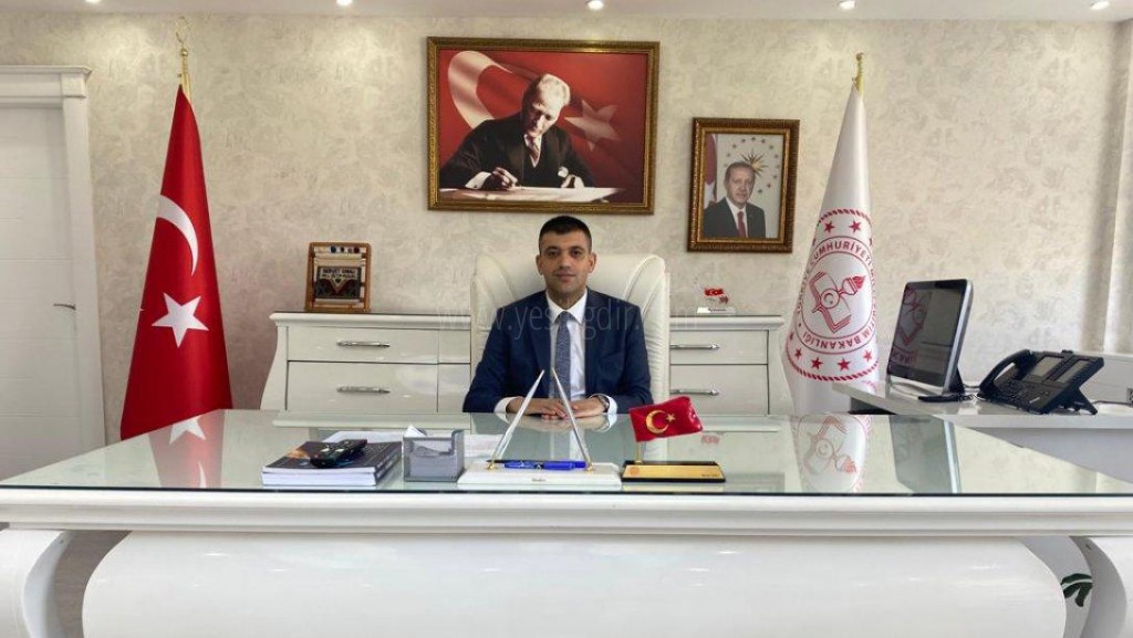 Milli Eğitim Müdürü Servet CANLI' Yarıyıl Tatili Mesajı Yayınladı