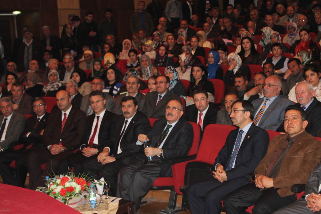 Başbakan Yardımcısı Beşir Atalay Iğdır'ı Ziyaret Etti