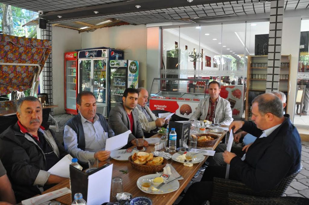Iğdır küçük Millet Meclisinden Değerlendirme ve Tanışma Kahvaltısı