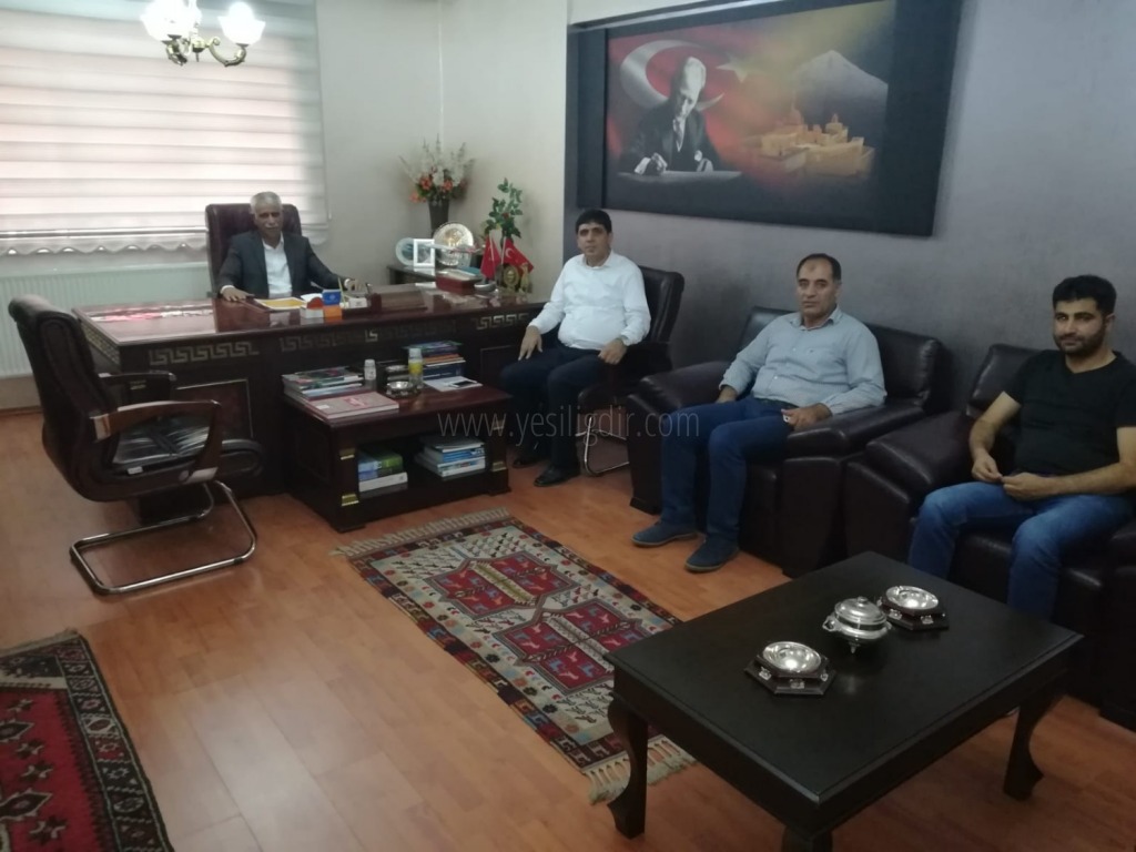 Rektör Almadan Ağrı Gazeteciler Cemiyetine Ziyaret