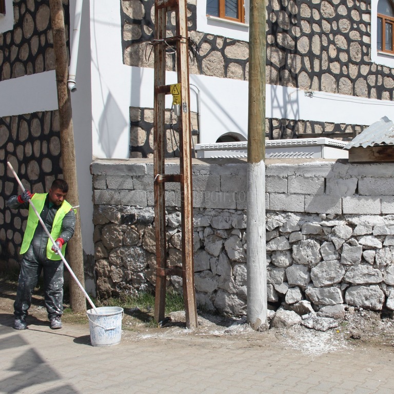 IĞDIR MERKEZ VE İLÇELERDE KÖYLER GÜZELLEŞİYOR