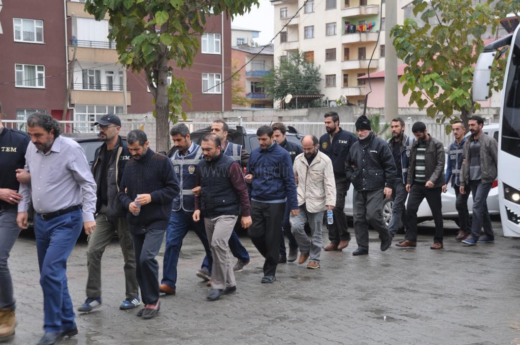 IĞDIRDA FETÖ TERÖR ÖRGÜTÜNÜN ÜNİVERSİTE AYAĞI ÇÖKERTİLDİ