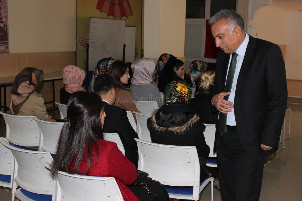 MİLLİ EĞİTİM MÜDÜR HAKAN GÖNEN FEN BİLGİSİ ÖĞRETMENLERİ İLE TOPLANTI YAPTI