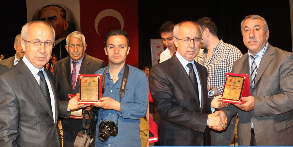 İl Kültür Ve Turizm Müdüründen Gazetecilere Plaket