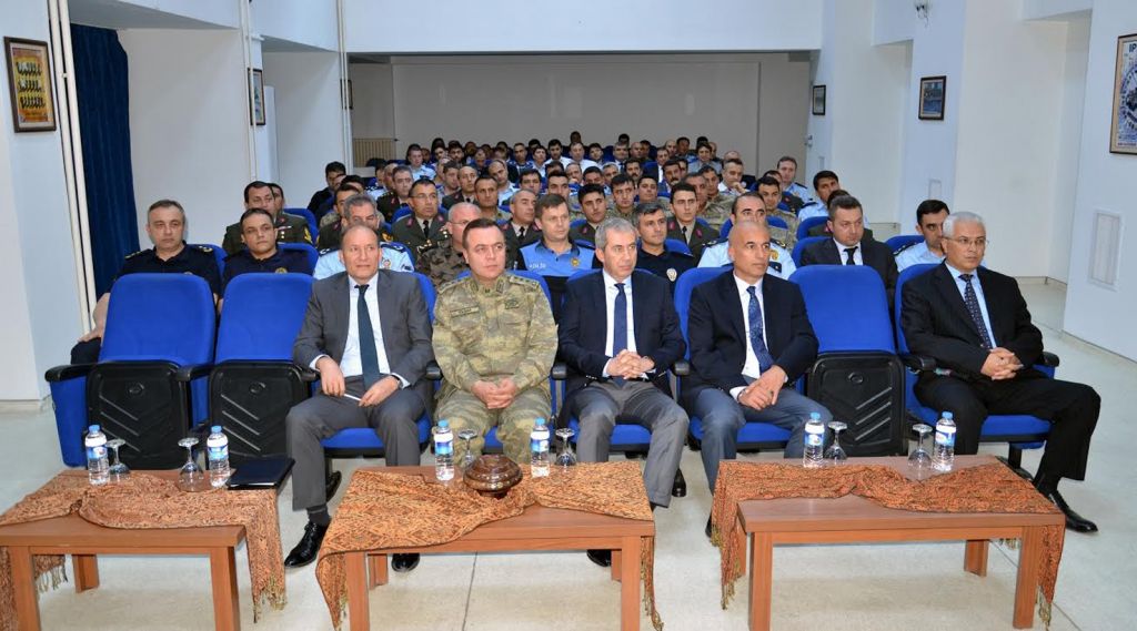 Iğdır Emniyetinde Kişisel Eğitim Semineri Verildi