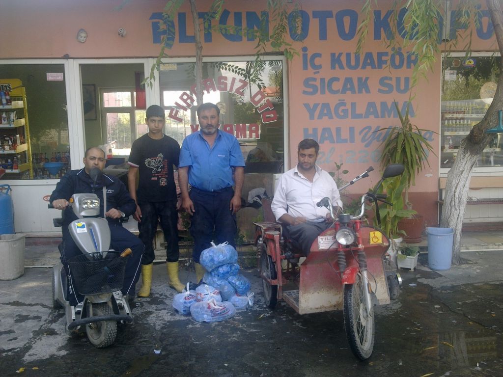 Altun Oto Yıkamadan Engellilere Destek